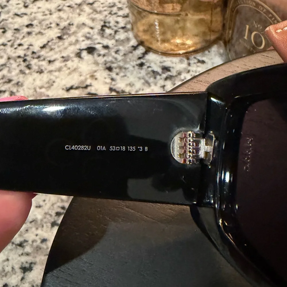 Celine Black Rectangular Sunglasses - Picture 4 of 11